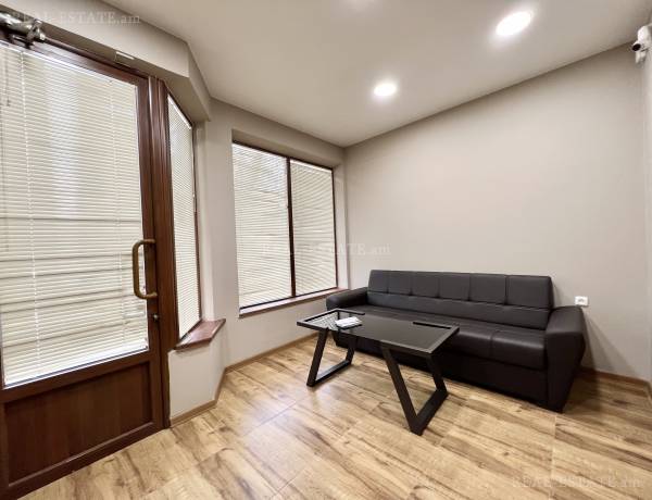 komercion-vacharq-Yerevan-Center