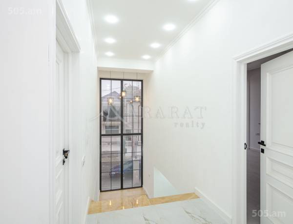 arandznatun-vacharq-Yerevan-Achapnyak