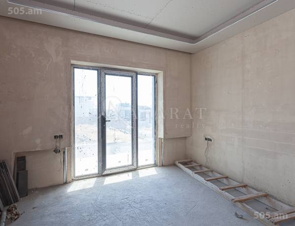 arandznatun-vacharq-Yerevan-Avan