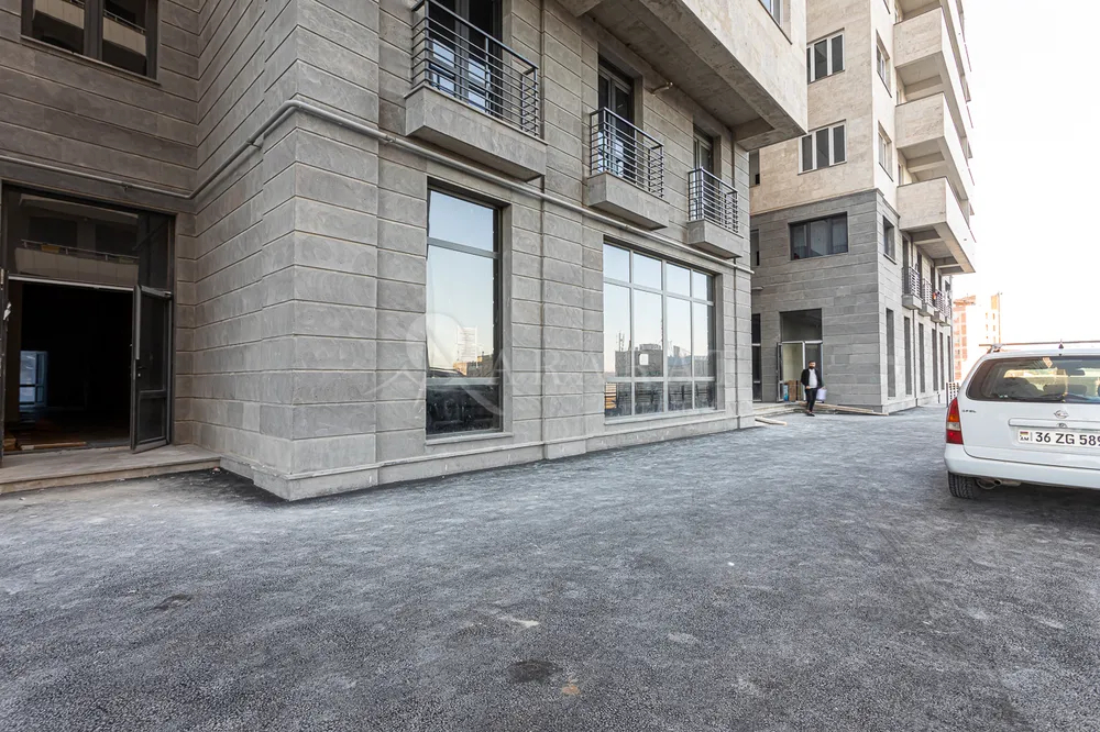sale-commercial