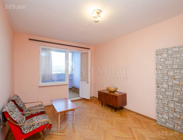 1-senyakanoc-bnakaran-vacharq-Yerevan-Arabkir