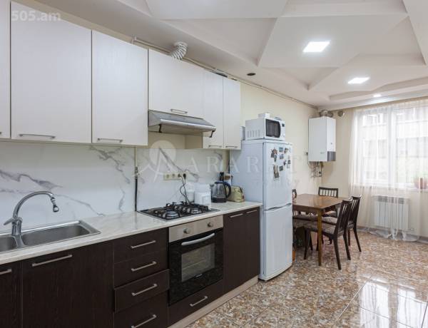 2-senyakanoc-bnakaran-vacharq-Yerevan-Center