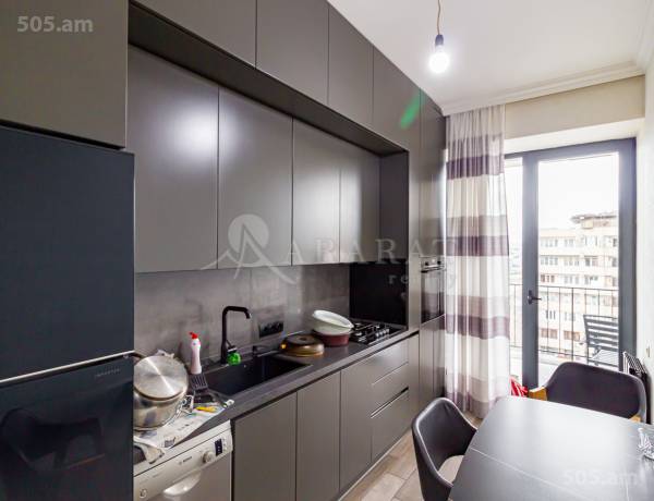 3-senyakanoc-bnakaran-vacharq-Yerevan-Arabkir