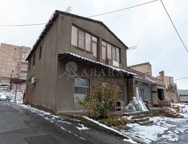 komercion-vacharq-Yerevan-Avan