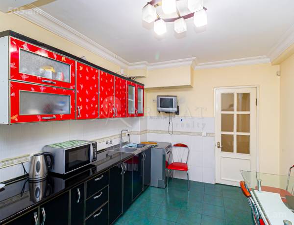 4-senyakanoc-bnakaran-vacharq-Yerevan-Center