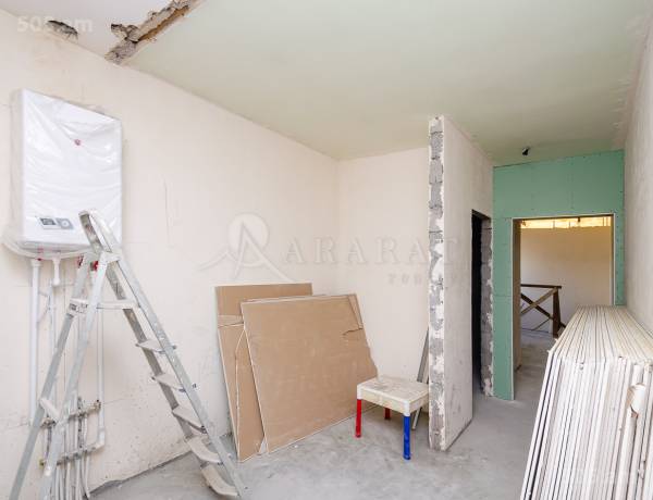 2-senyakanoc-bnakaran-vacharq-Yerevan-Center