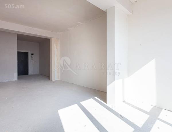 2-senyakanoc-bnakaran-vacharq-Yerevan-Achapnyak