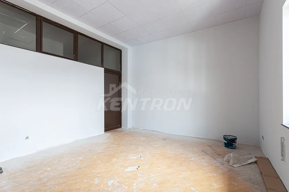 sale-commercial