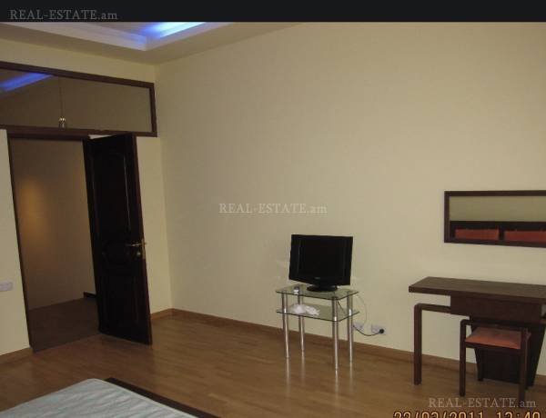 4-senyakanoc-bnakaran-vacharq-Yerevan-Center