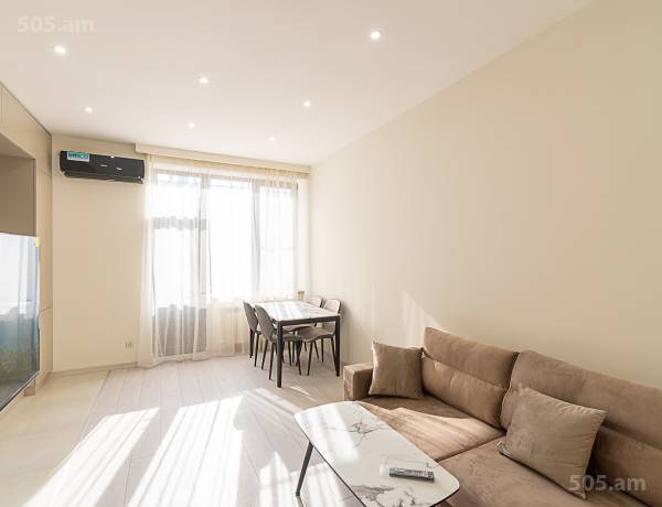 2-senyakanoc-bnakaran-vacharq-Yerevan-Center