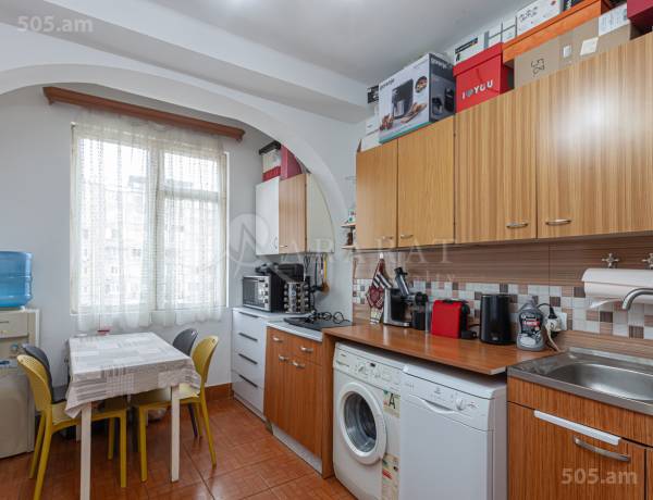 3-senyakanoc-bnakaran-vacharq-Yerevan-Center