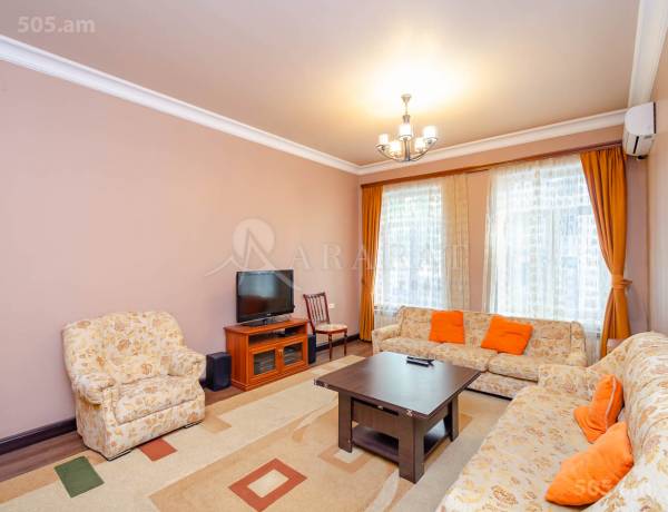 arandznatun-vardzakalutyun-Yerevan-Center