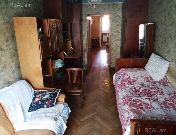 3-senyakanoc-bnakaran-vacharq-Yerevan-Center