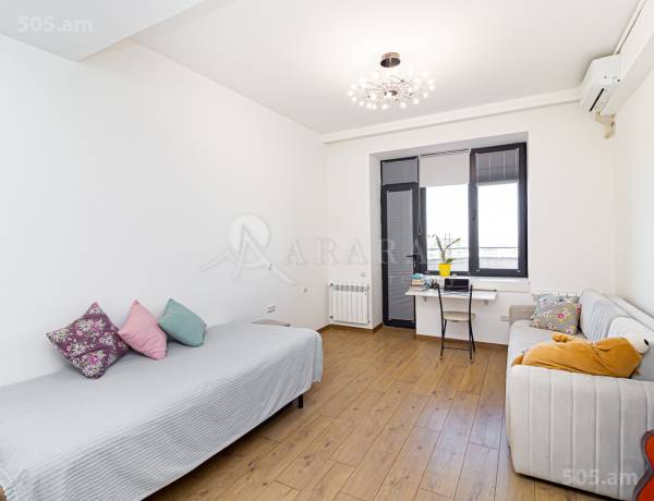 1-senyakanoc-bnakaran-vacharq-Yerevan-Center