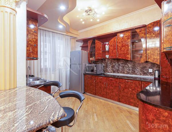 3-senyakanoc-bnakaran-vacharq-Yerevan-Center