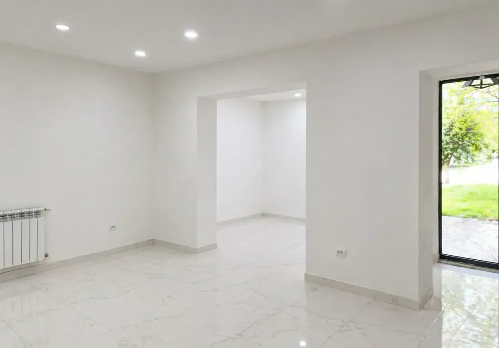 sale-commercial