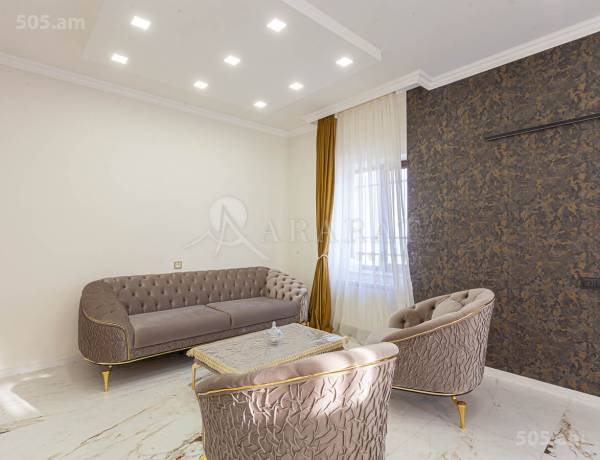 arandznatun-vacharq-Yerevan-Nor-Norq