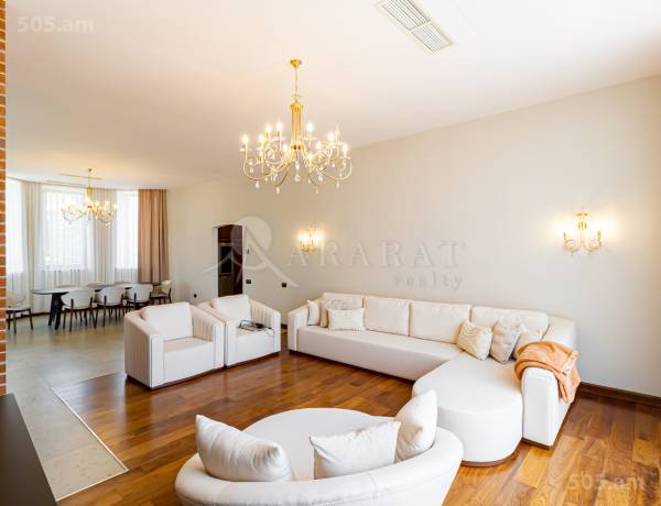 arandznatun-vacharq-Yerevan-Nor-Norq