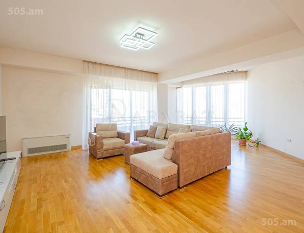 3-senyakanoc-bnakaran-vacharq-Yerevan-Center