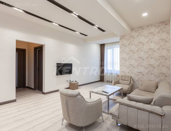 3-senyakanoc-bnakaran-vacharq-Yerevan-Erebuni