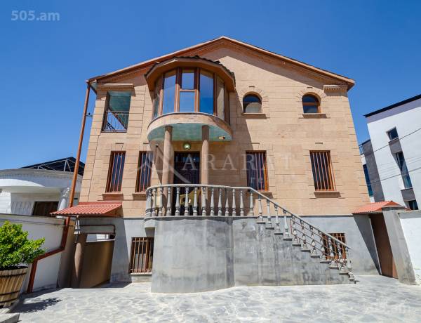 arandznatun-vacharq-Yerevan-Achapnyak