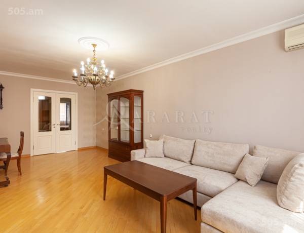 2-senyakanoc-bnakaran-vacharq-Yerevan-Center
