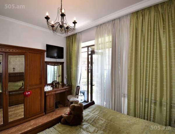 3-senyakanoc-bnakaran-vacharq-Yerevan-Center