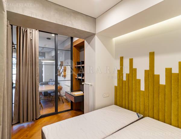 3-senyakanoc-bnakaran-vacharq-Yerevan-Center
