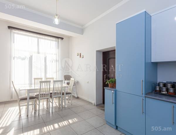 arandznatun-vacharq-Yerevan-Nor-Norq