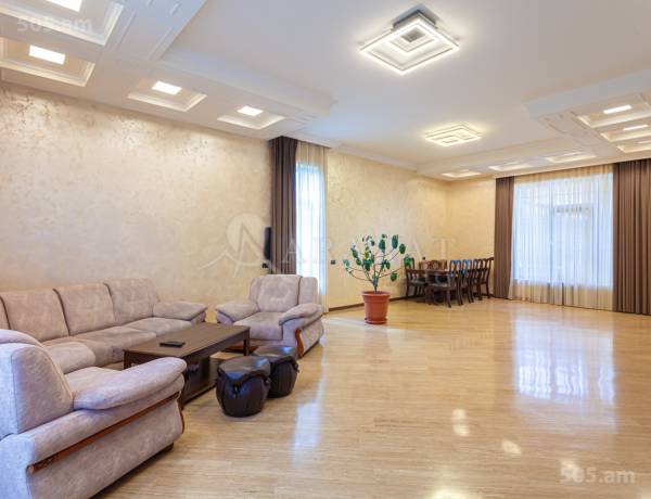 arandznatun-vacharq-Yerevan-Avan