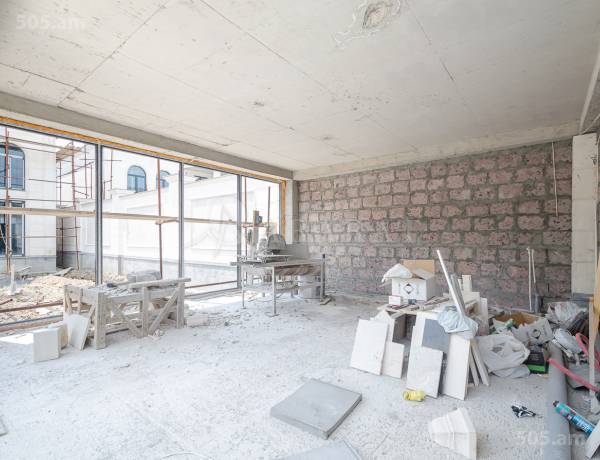 arandznatun-vacharq-Yerevan-Achapnyak