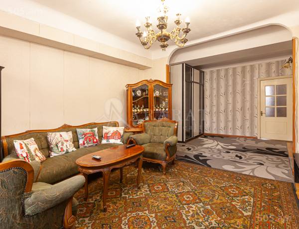 3-senyakanoc-bnakaran-vacharq-Yerevan-Center