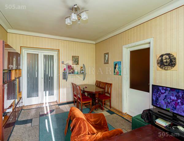 2-senyakanoc-bnakaran-vacharq-Yerevan-Center