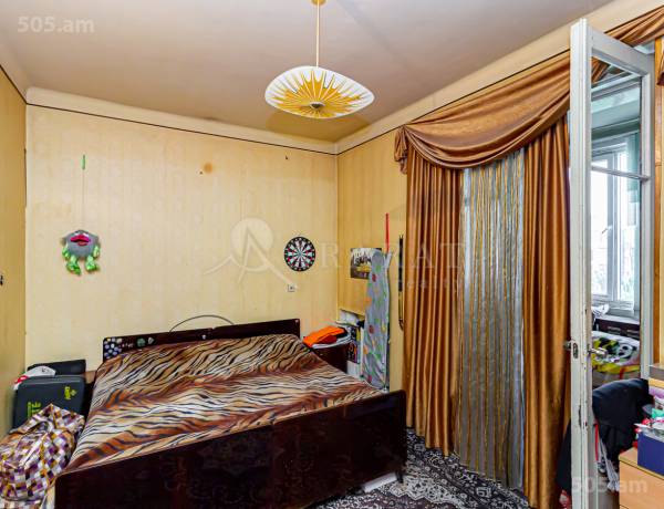2-senyakanoc-bnakaran-vacharq-Yerevan-Center