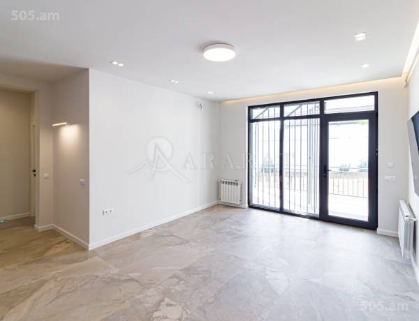arandznatun-vacharq-Yerevan-Nor-Norq