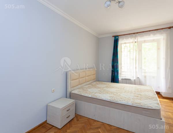 2-senyakanoc-bnakaran-vacharq-Yerevan-Center