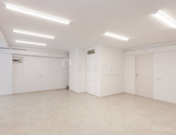 komercion-vardzakalutyun-Yerevan-Center