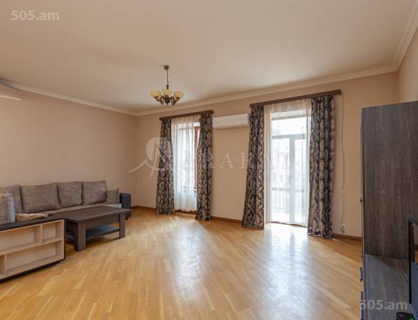 2-senyakanoc-bnakaran-vacharq-Yerevan-Center