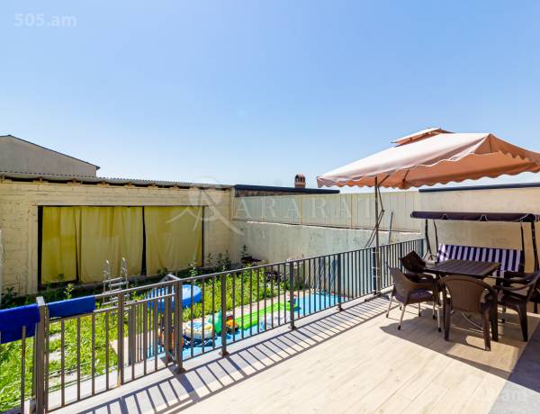 arandznatun-vacharq-Yerevan-Avan
