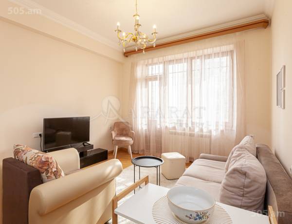 2-senyakanoc-bnakaran-vacharq-Yerevan-Center