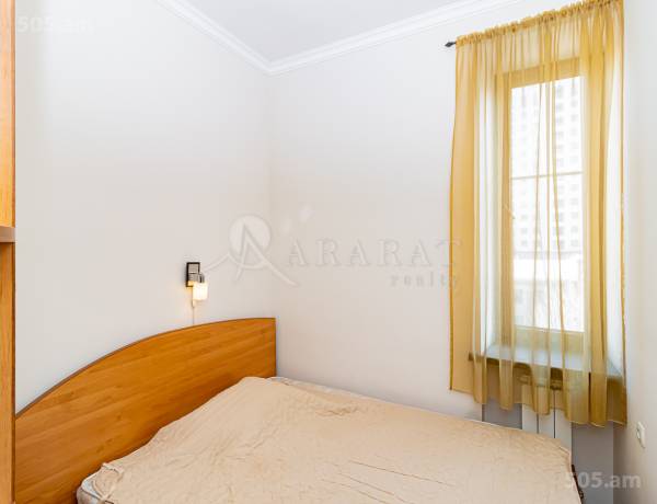 2-senyakanoc-bnakaran-vacharq-Yerevan-Center