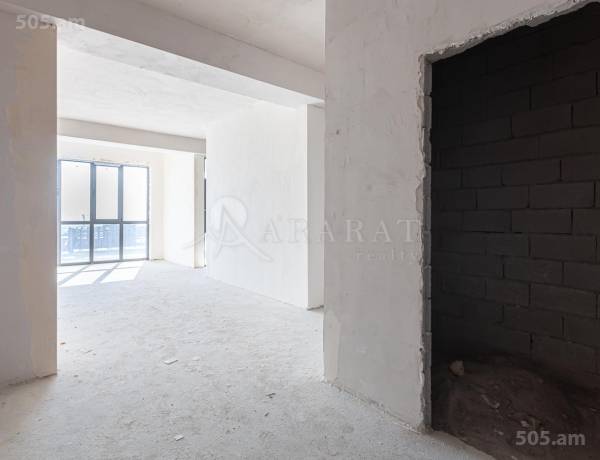 2-senyakanoc-bnakaran-vacharq-Yerevan-Achapnyak