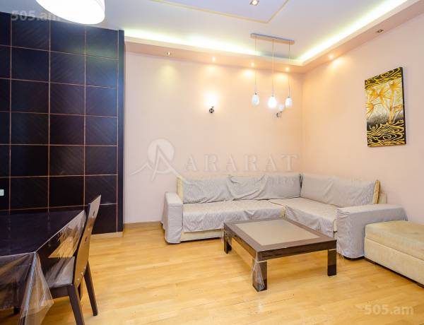 2-senyakanoc-bnakaran-vacharq-Yerevan-Center