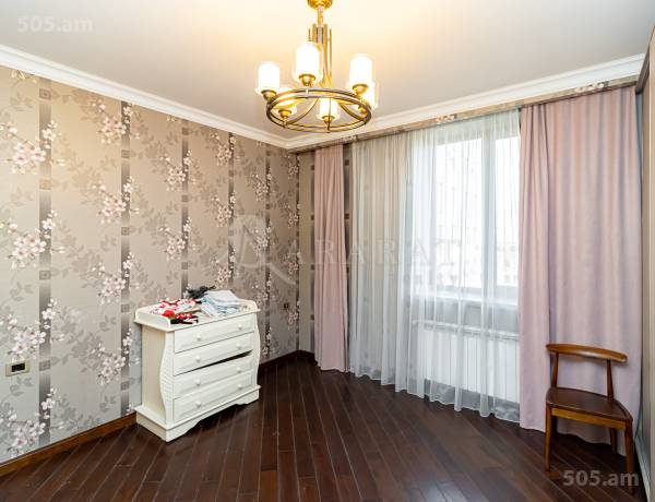 3-senyakanoc-bnakaran-vacharq-Yerevan-Center