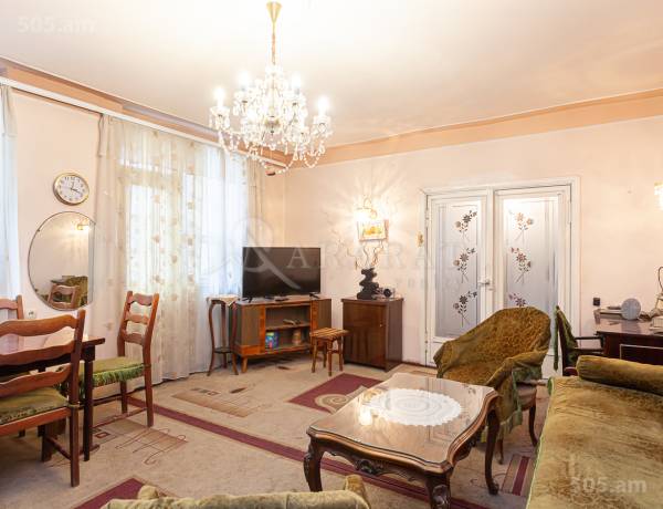 1-senyakanoc-bnakaran-vacharq-Yerevan-Center