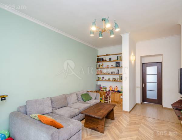 2-senyakanoc-bnakaran-vacharq-Yerevan-Center