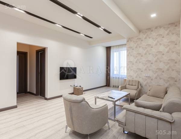 3-senyakanoc-bnakaran-vacharq-Yerevan-Erebuni