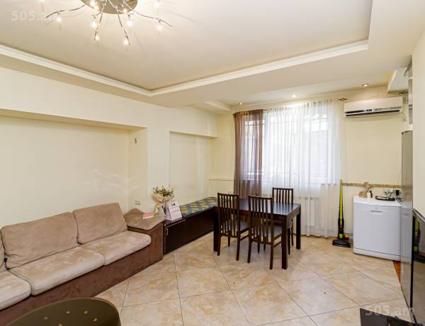 3-senyakanoc-bnakaran-vacharq-Yerevan-Center