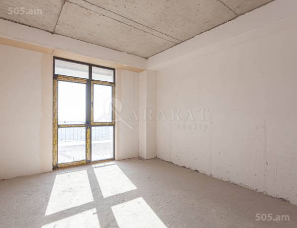 2-senyakanoc-bnakaran-vacharq-Yerevan-Center