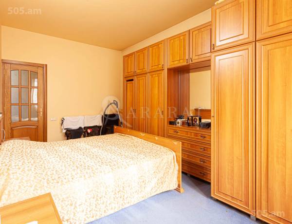arandznatun-vacharq-Yerevan-Norq-Marash